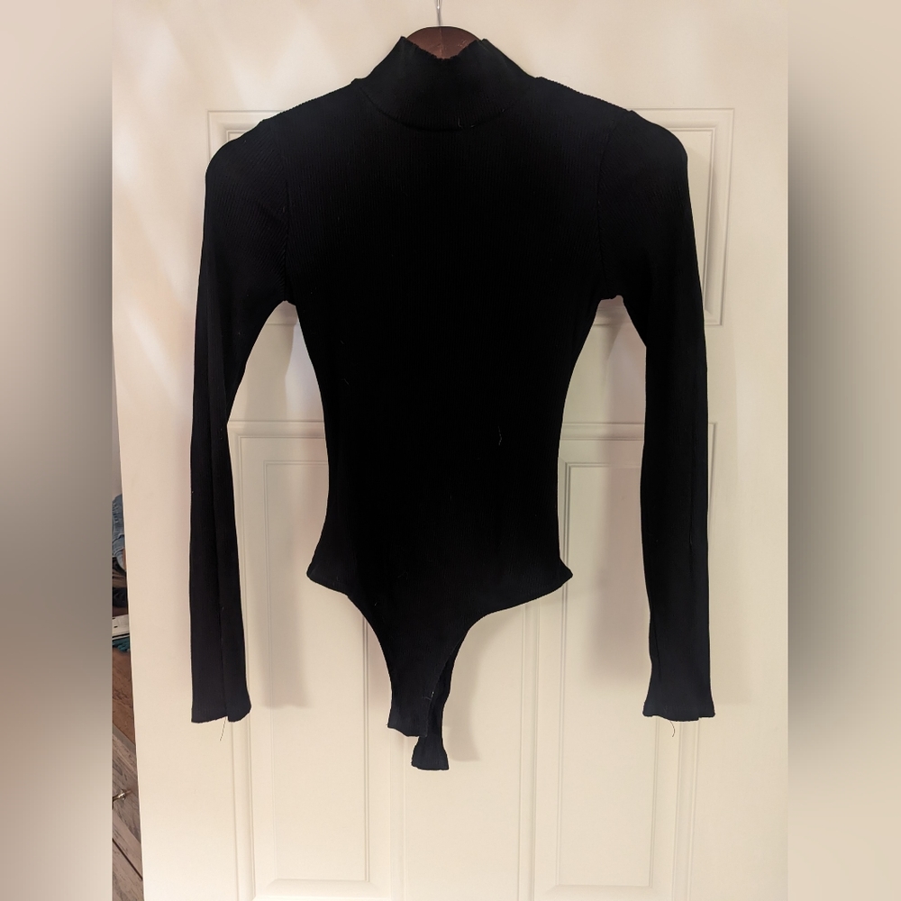Lulus black turtleneck bodysuit
